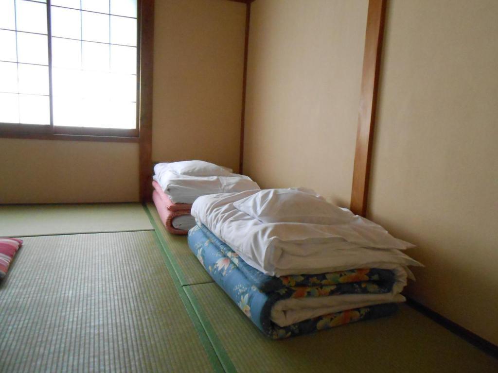 Ryokan Matsushima Yokohama  Rum bild